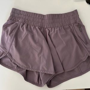 Lululemon Track That High-Rise Short 4”